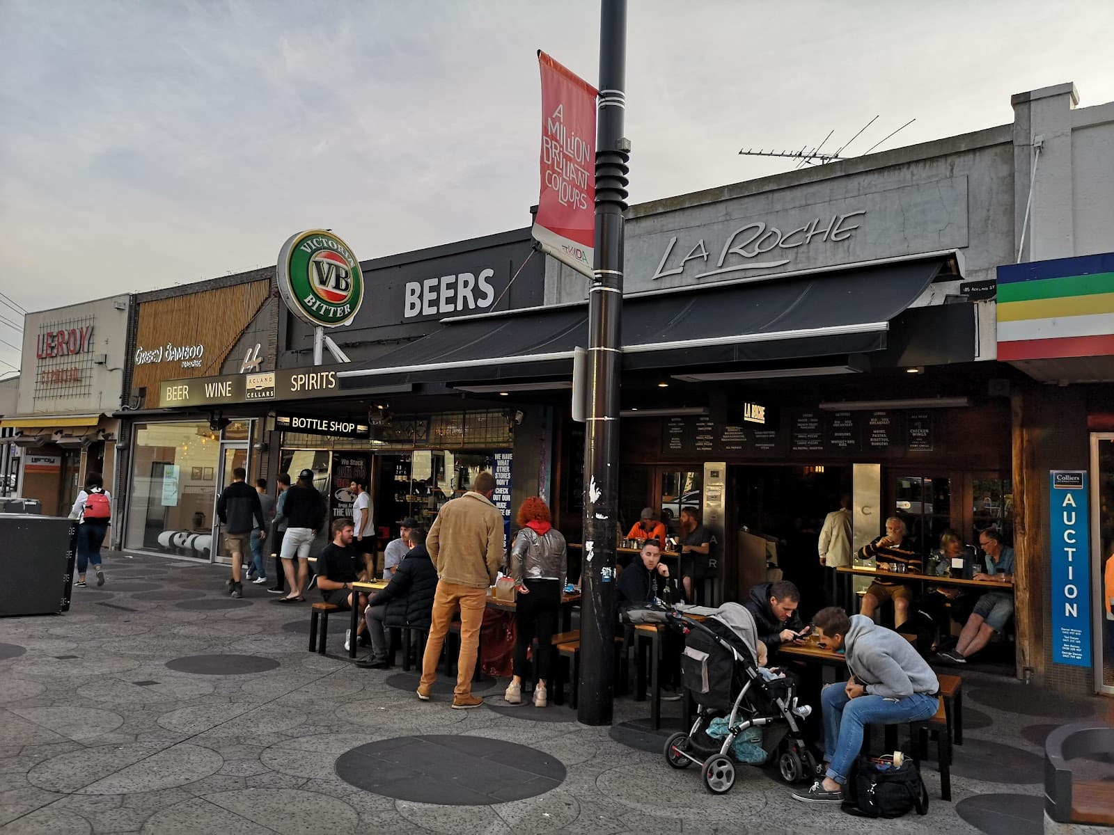La Roche — St Kilda, Melbourne