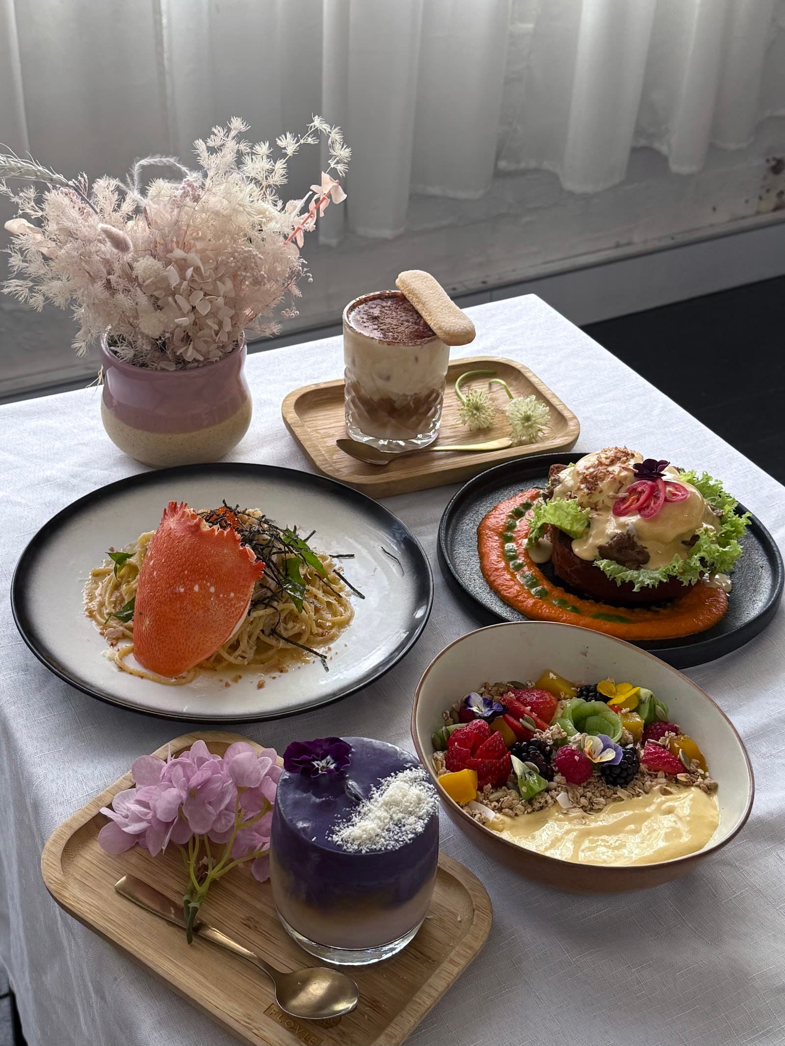 FLOVIE CAFE — Carlton, Melbourne