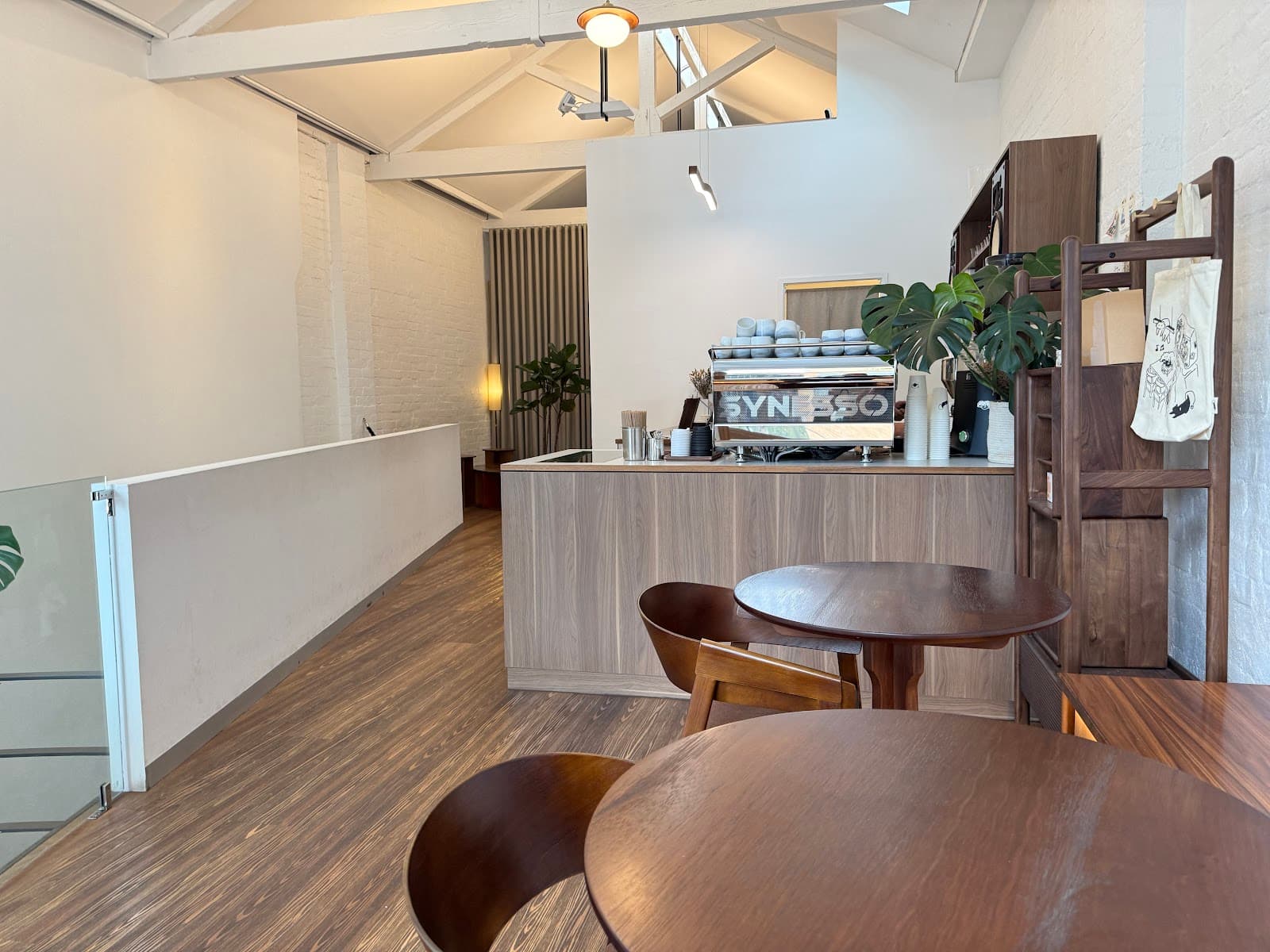 Cafe Tomi — North Melbourne, Melbourne
