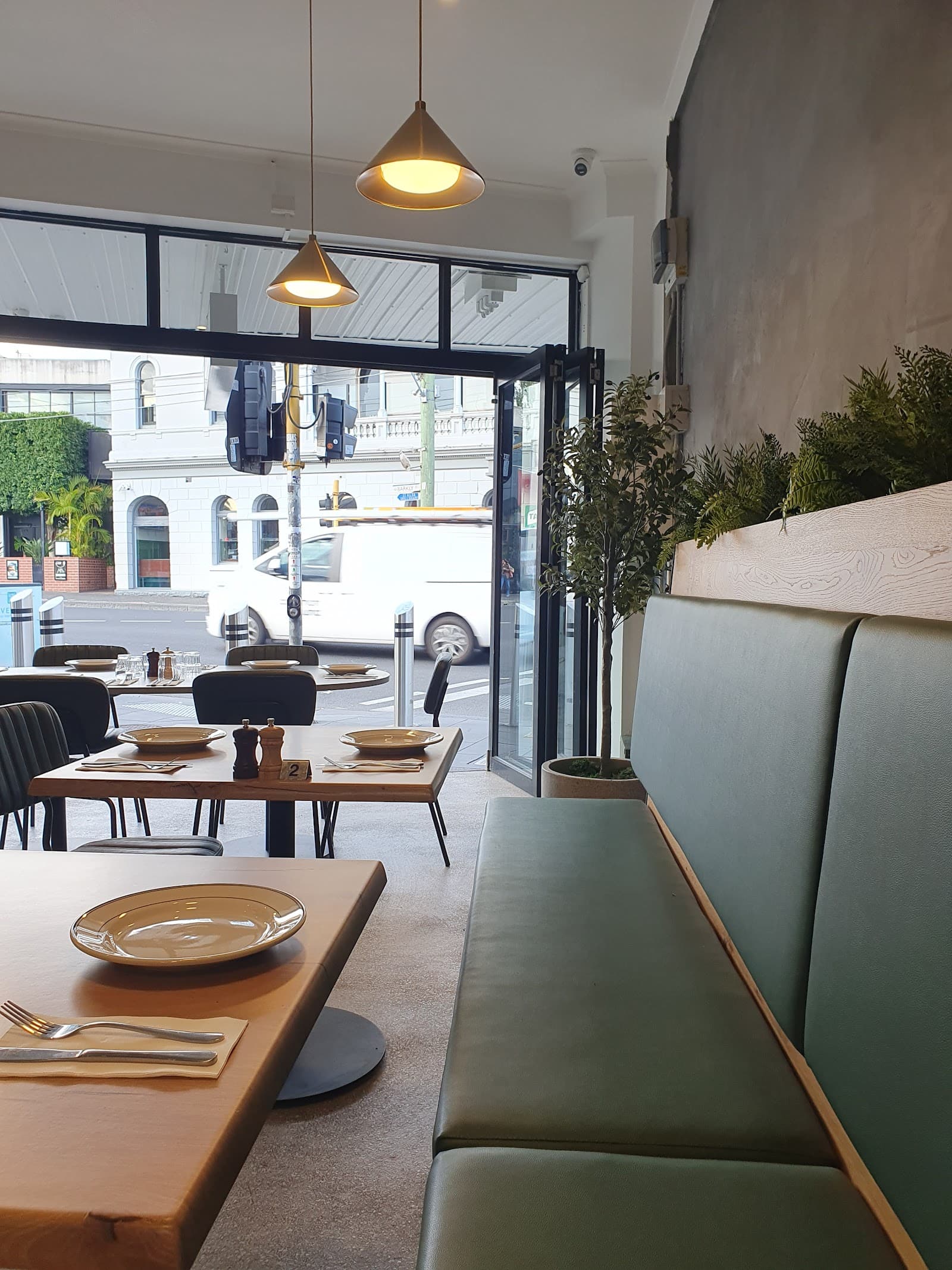 Mezza House & Grill — St Kilda, Melbourne