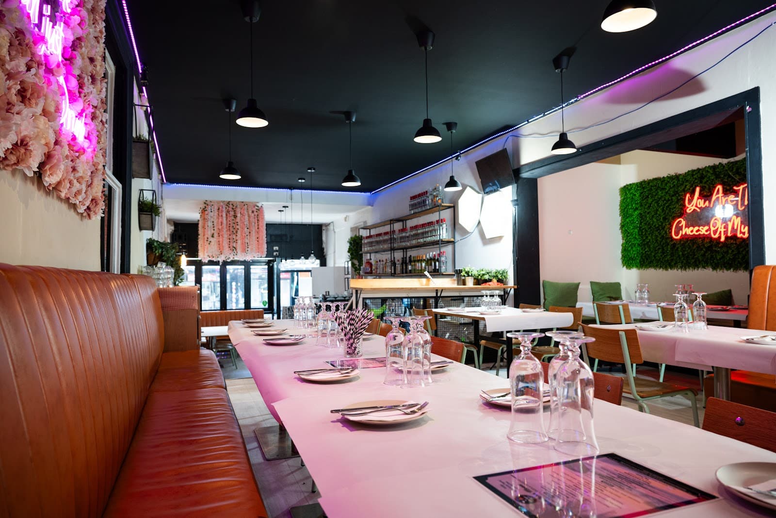 Fat Lulus Bottomless Dinner — St Kilda, Melbourne