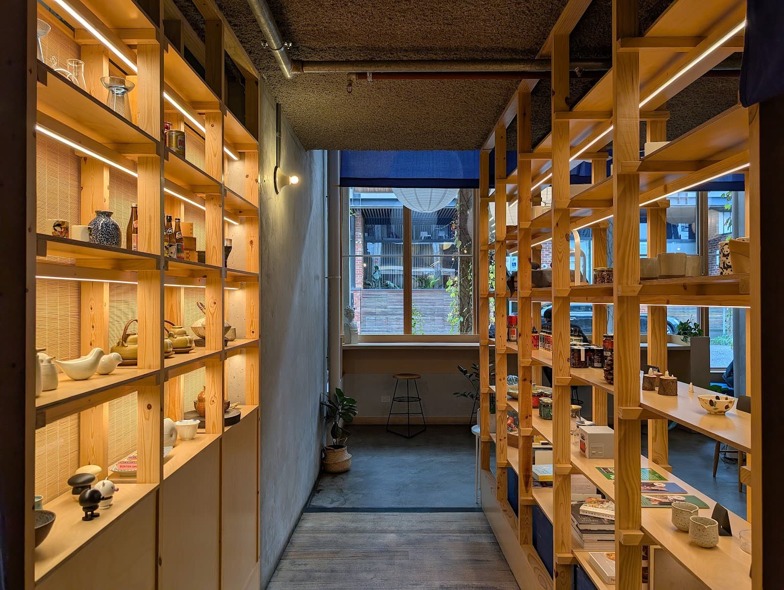 ima Asa Yoru — Brunswick, Melbourne