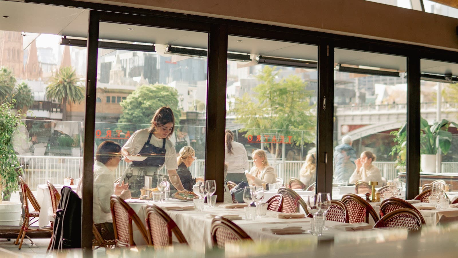 Teatro Gastronomia — Southbank Promenade Melbourne, Melbourne