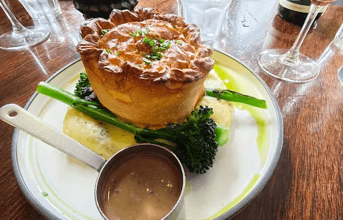 Station Hotel — Footscray, Melbourne