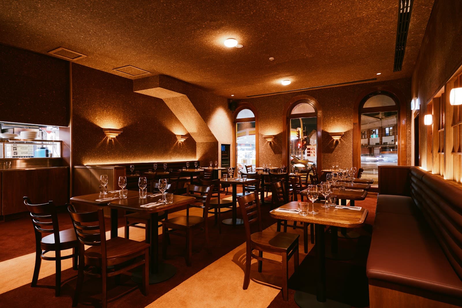 The Beehive Hotel — Hawthorn, Melbourne