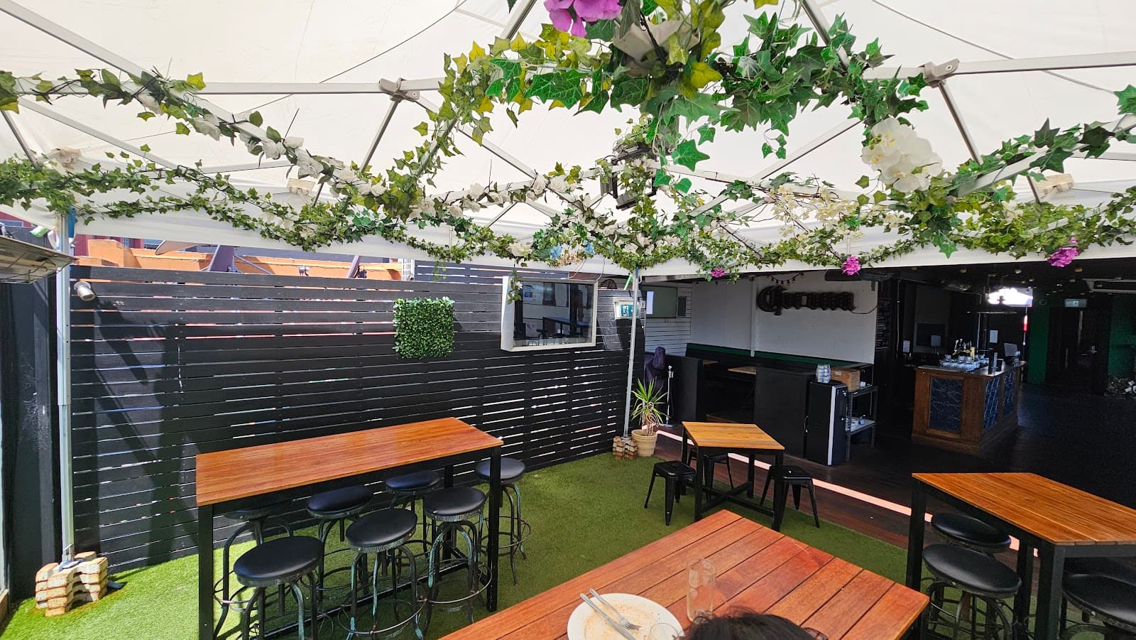 Elgin Inn Hotel — Hawthorn, Melbourne