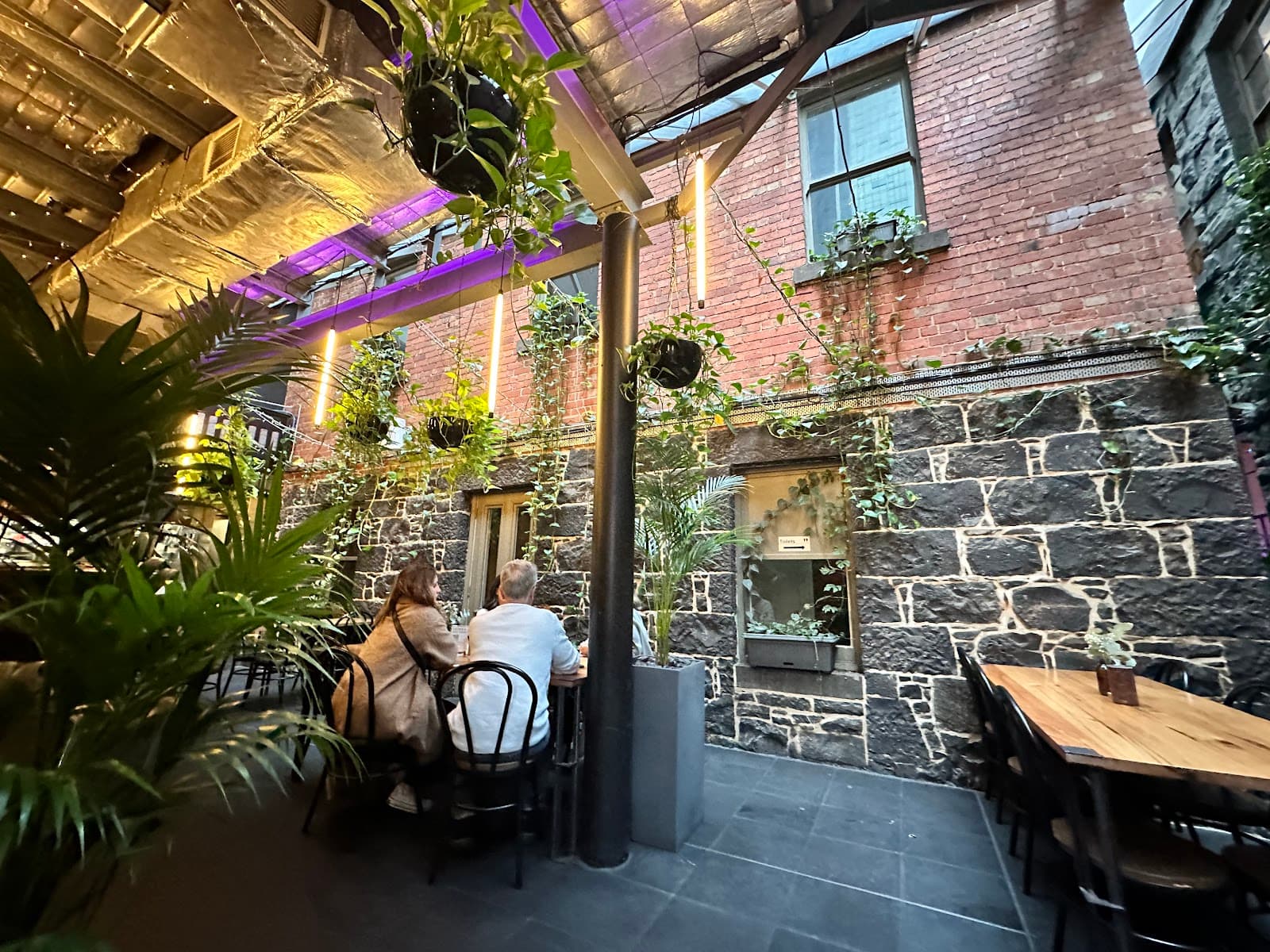 Captain Melville — Carlton, Melbourne