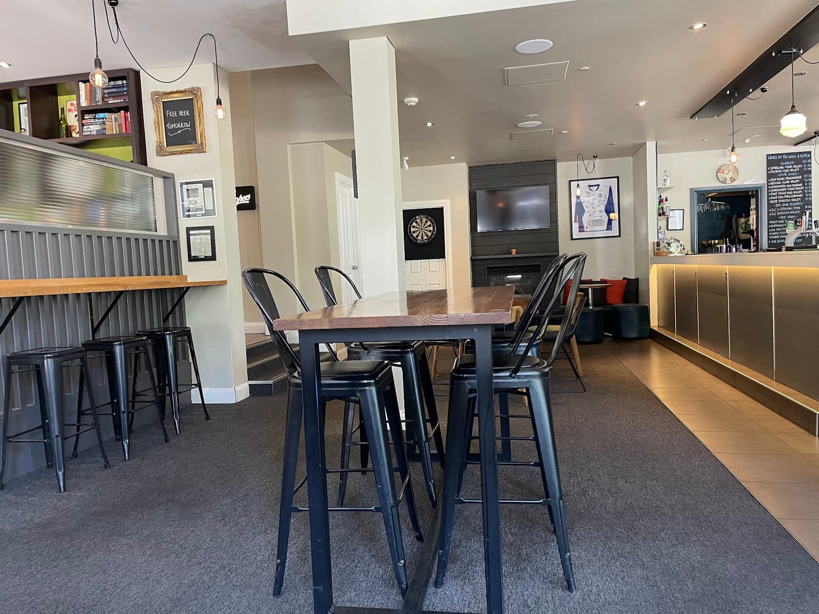 Prince Patrick Hotel — Collingwood, Melbourne