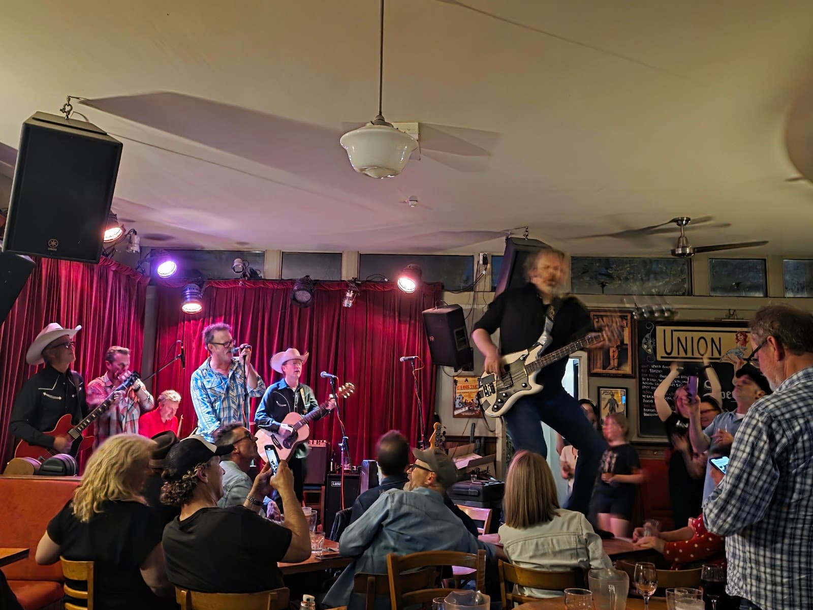 Union Hotel — Brunswick, Melbourne