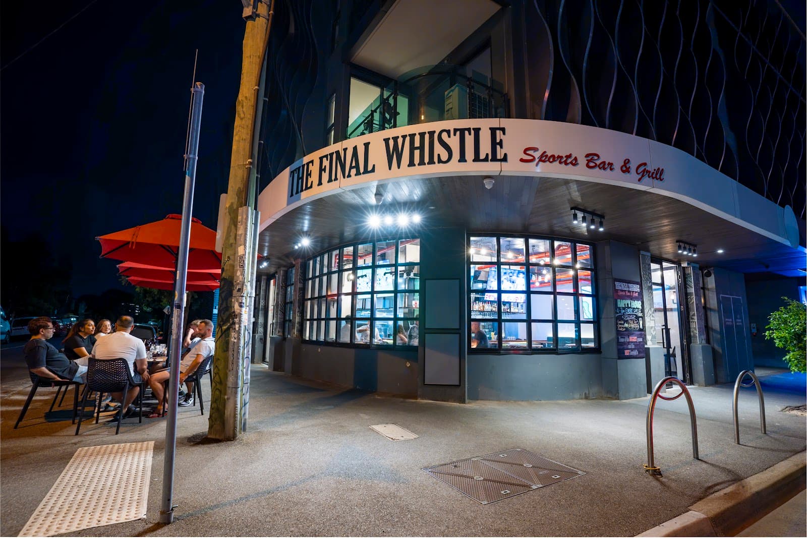 The Final Whistle Sports Bar & Grill — Brunswick, Melbourne