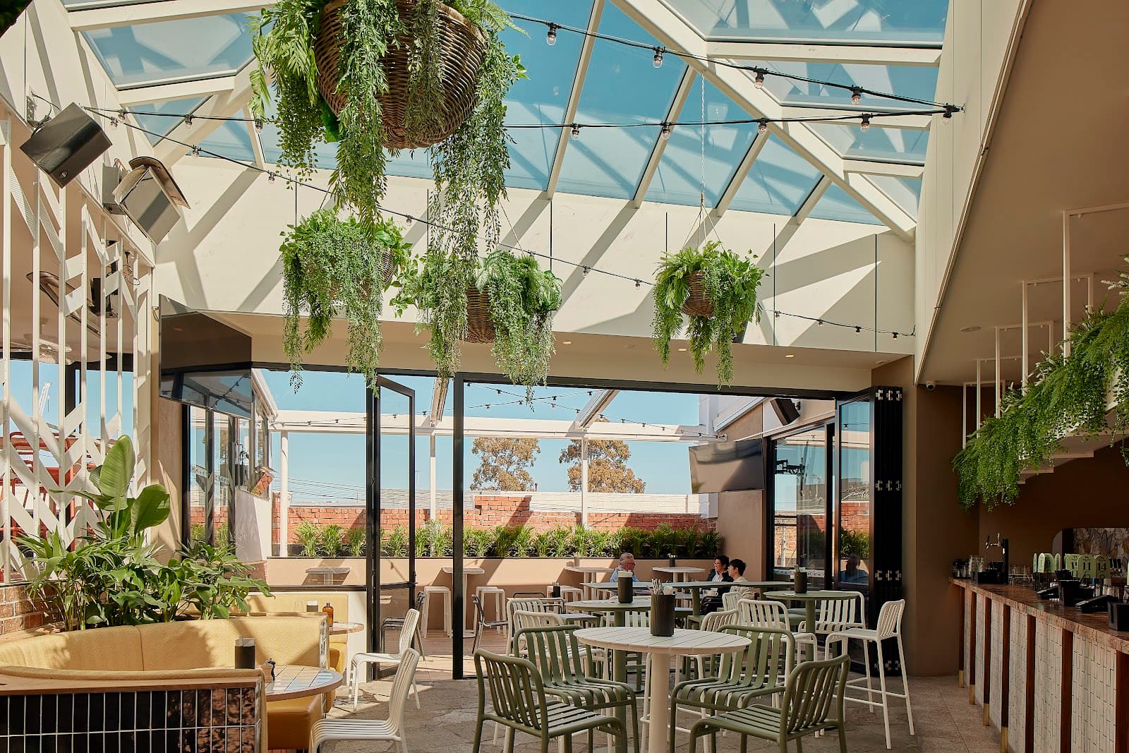 Skinny Dog Hotel — Hawthorn, Melbourne