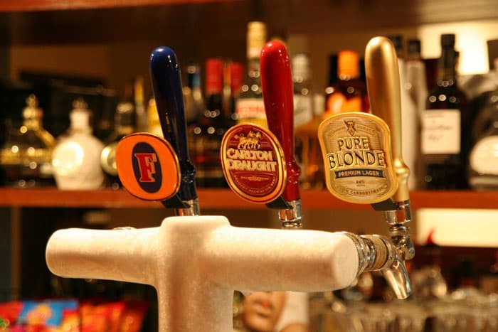 Royal Standard Hotel — North Melbourne, Melbourne