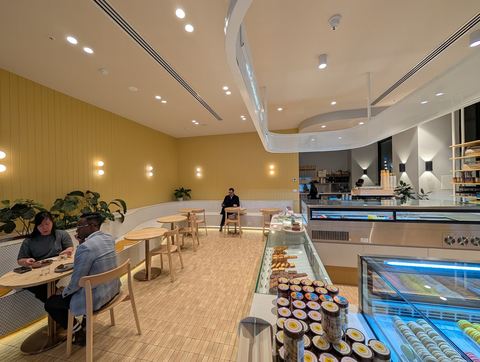 Le Yeahllow - Cake Shop South Yarra — South Yarra, Melbourne