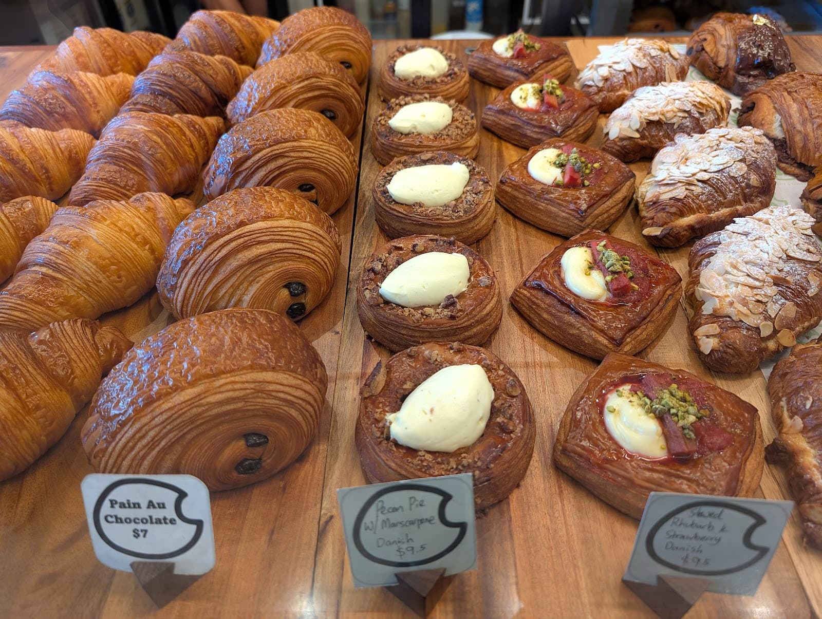 Luna Bakery — Carlton, Melbourne
