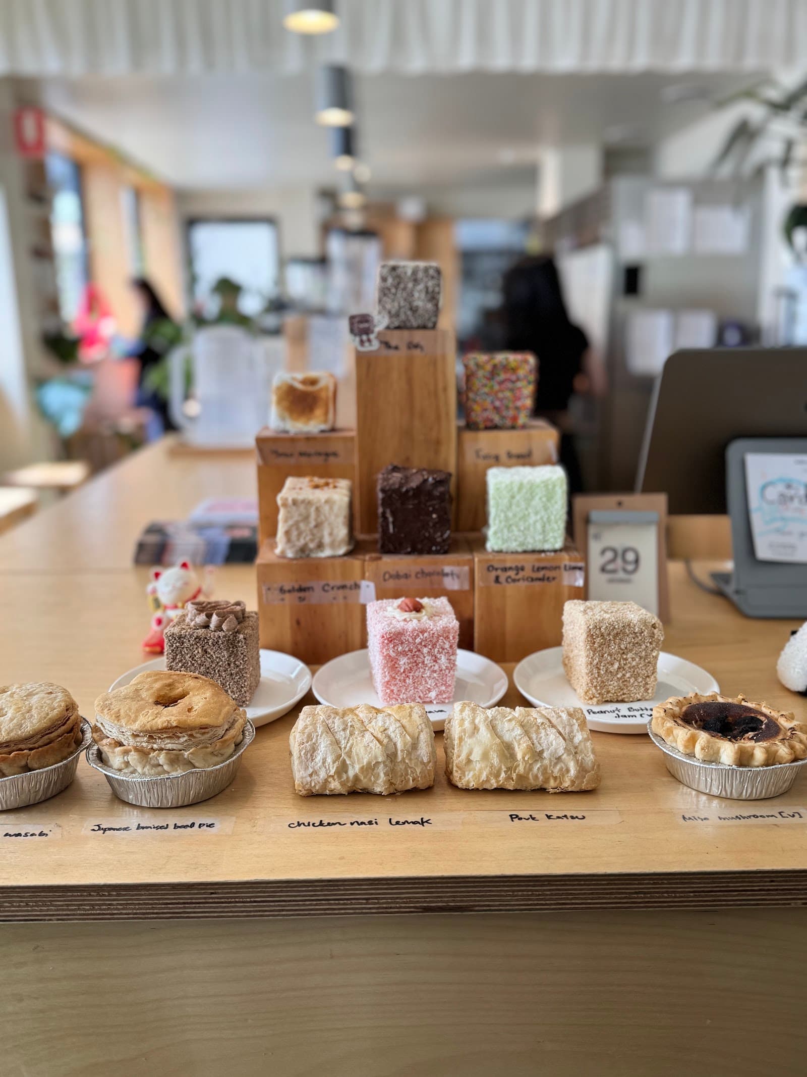 Tokyo Lamington Carlton — Carlton, Melbourne
