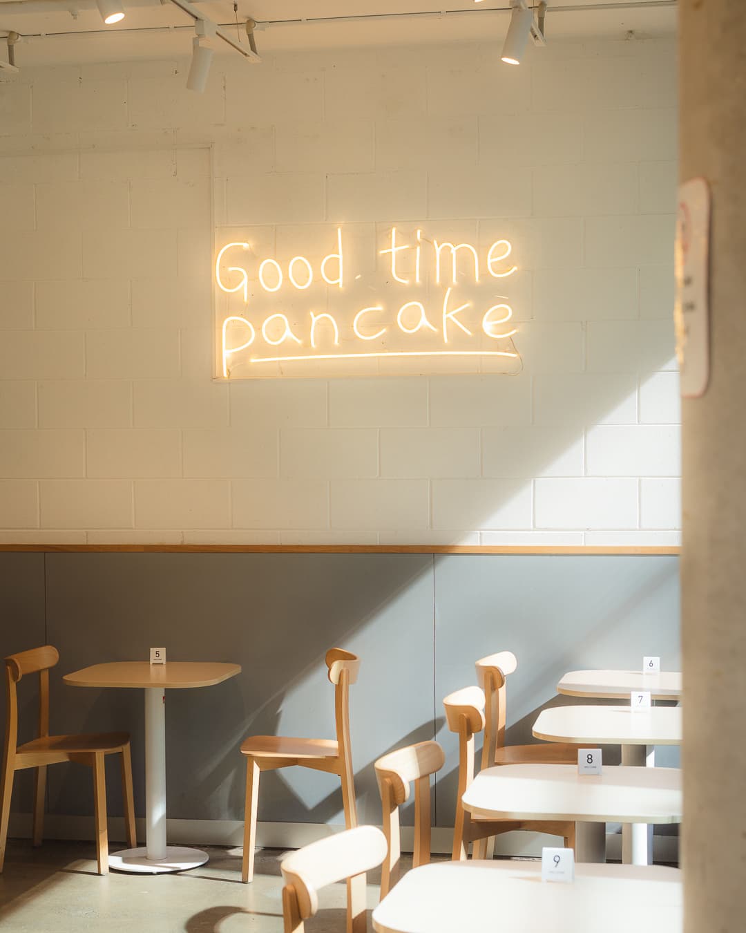 Adozen Adozen — Carlton, Melbourne