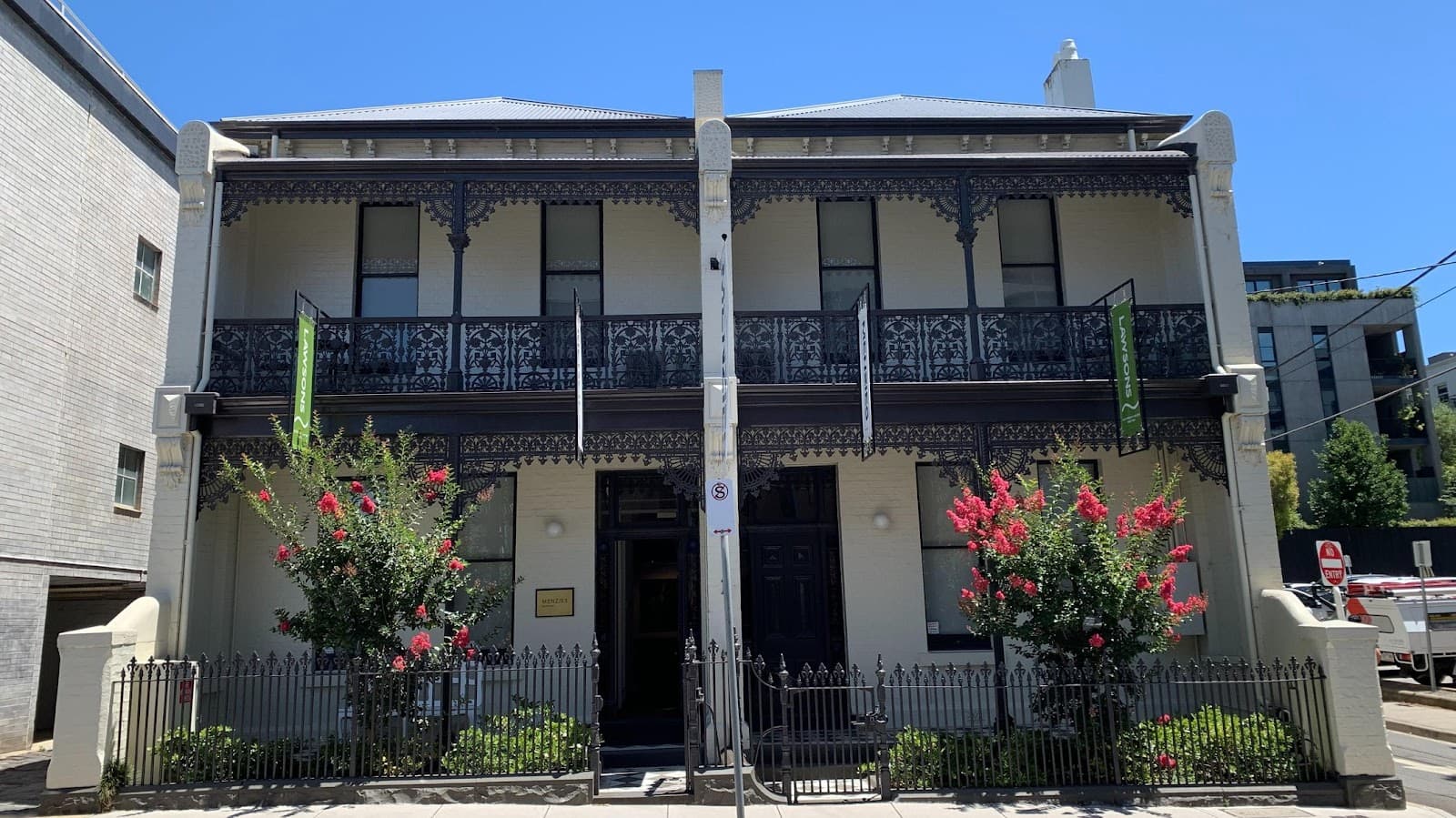 Menzies — South Yarra, Melbourne