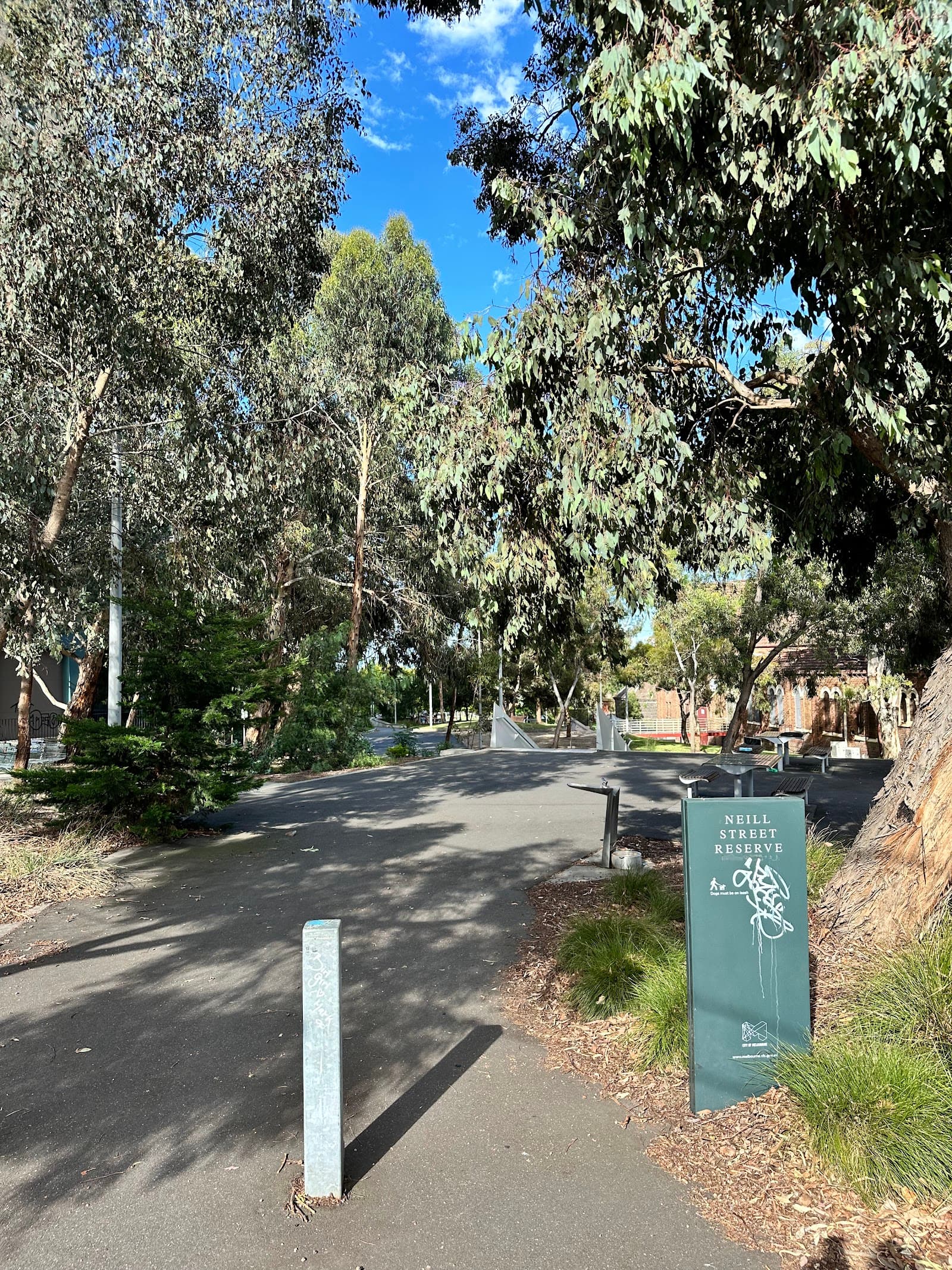 Neill Street Reserve — Carlton, Melbourne