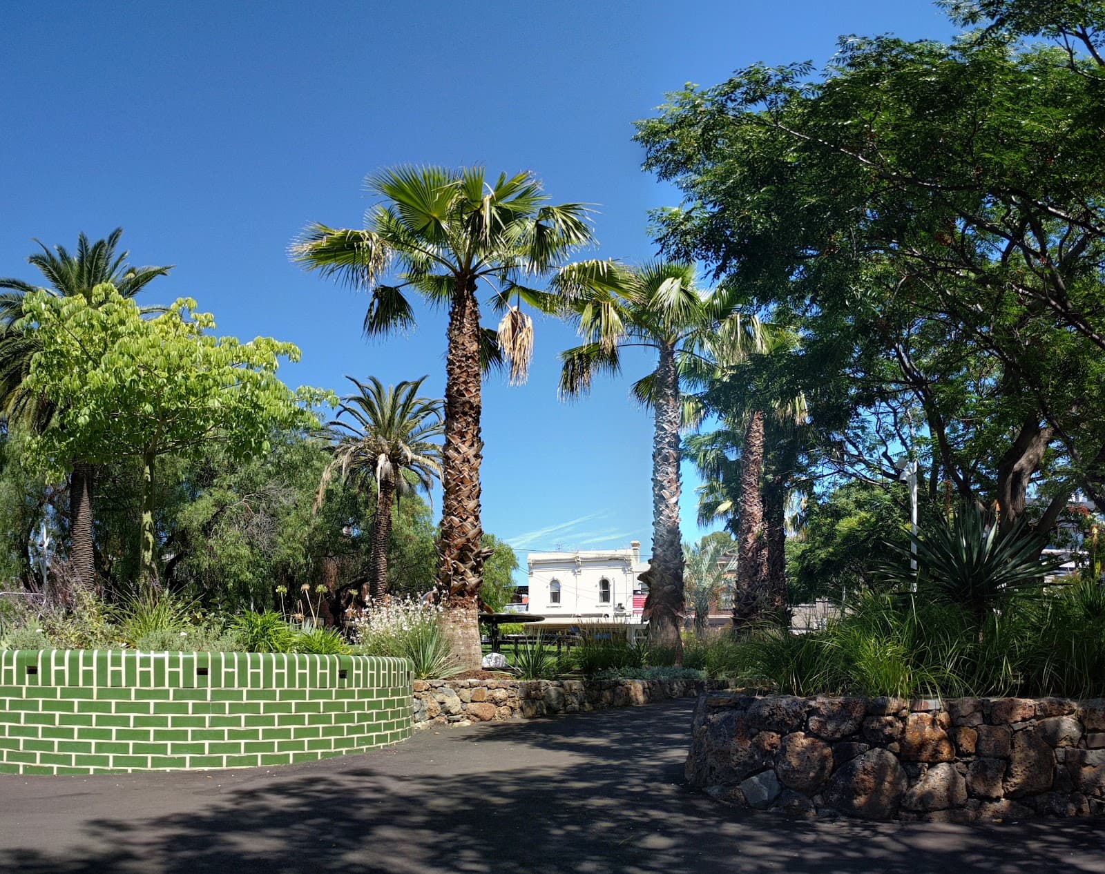 Grattan Gardens — Prahran, Melbourne