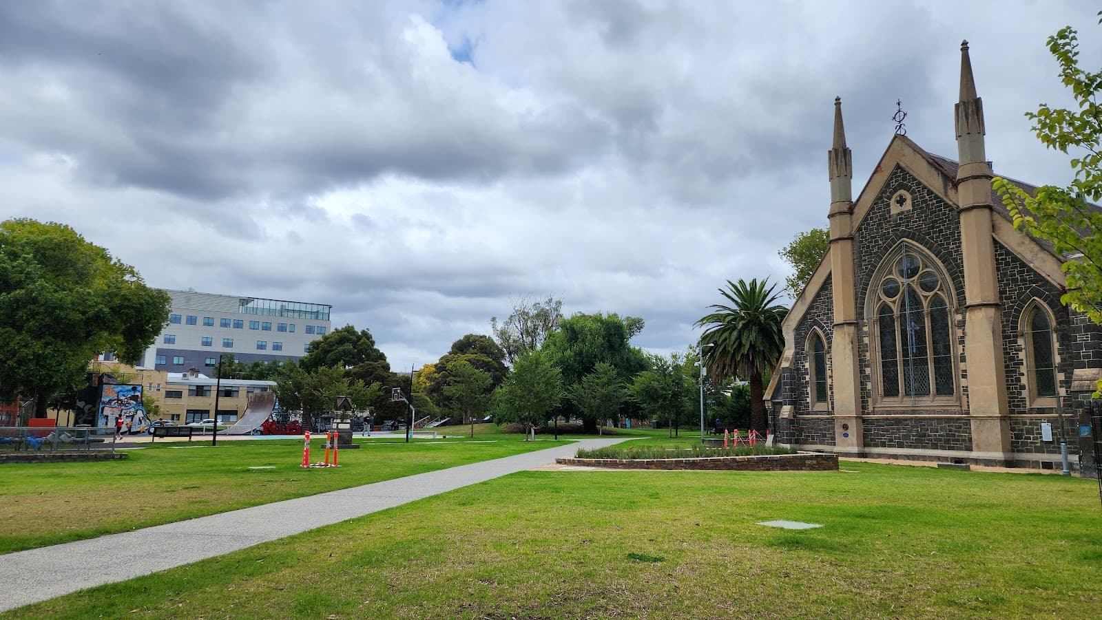Princes Gardens — Prahran, Melbourne