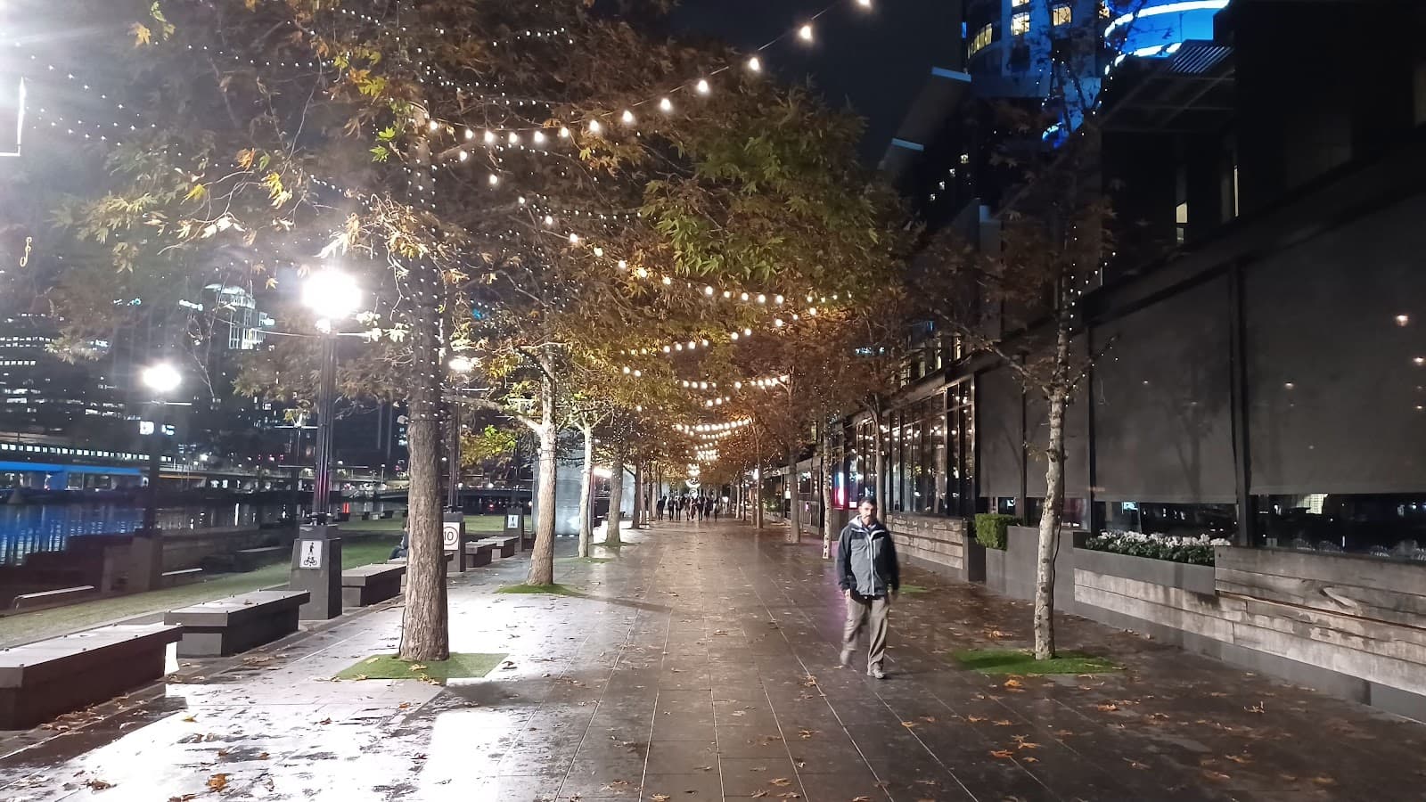 Yarra Promenade — Southbank, Melbourne