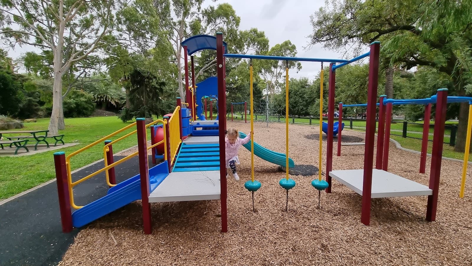 Morang Road Reserve — Hawthorn, Melbourne
