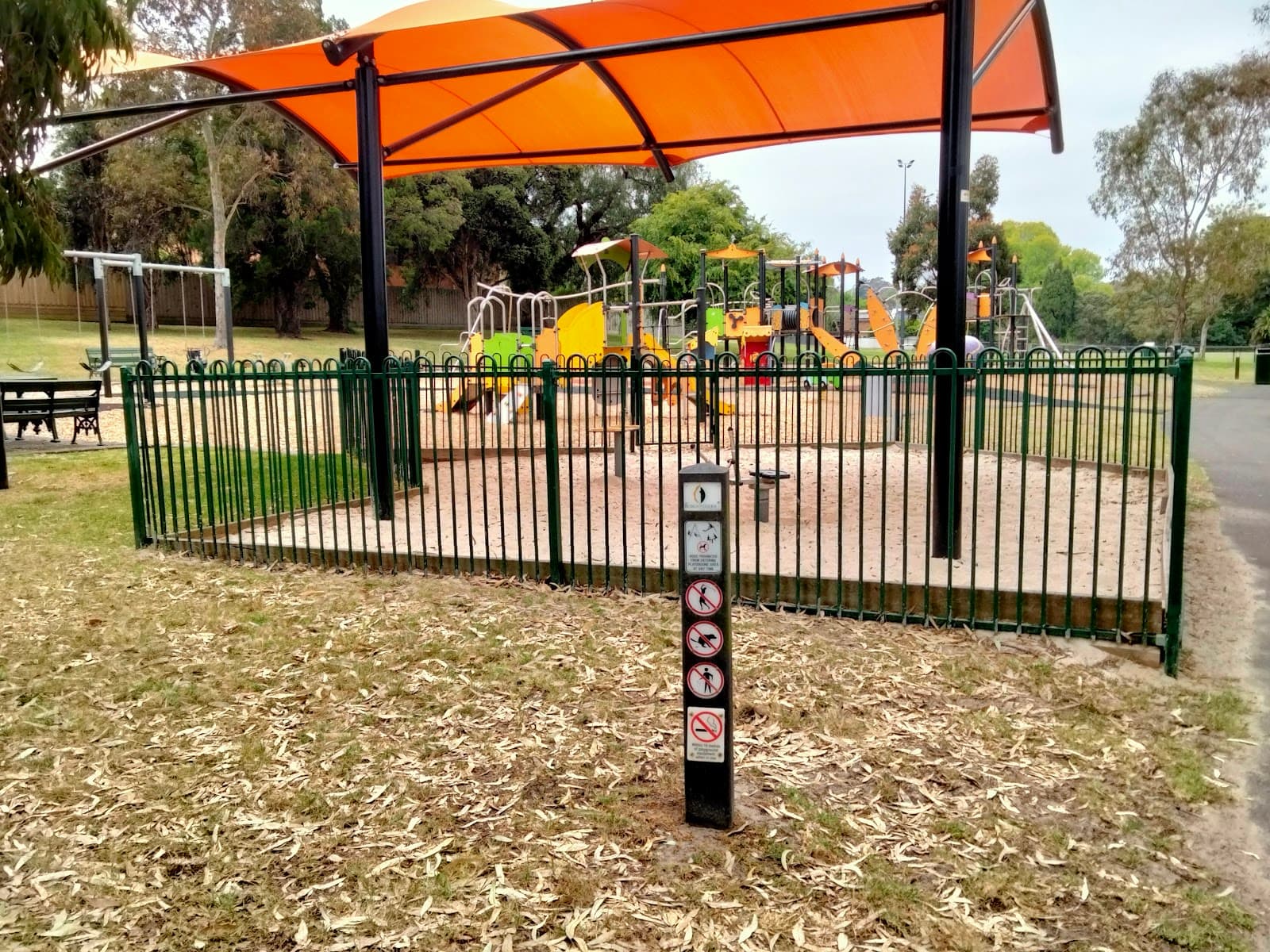Rathmines Road Reserve — Hawthorn East, Melbourne