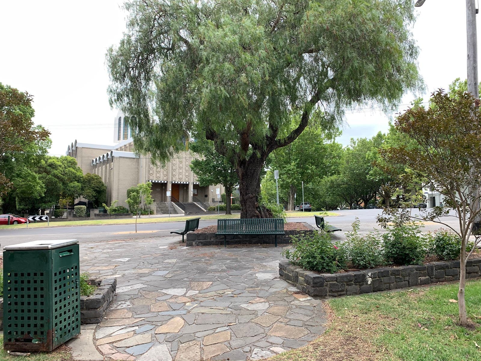 Pleasance Gardens — North Melbourne, Melbourne