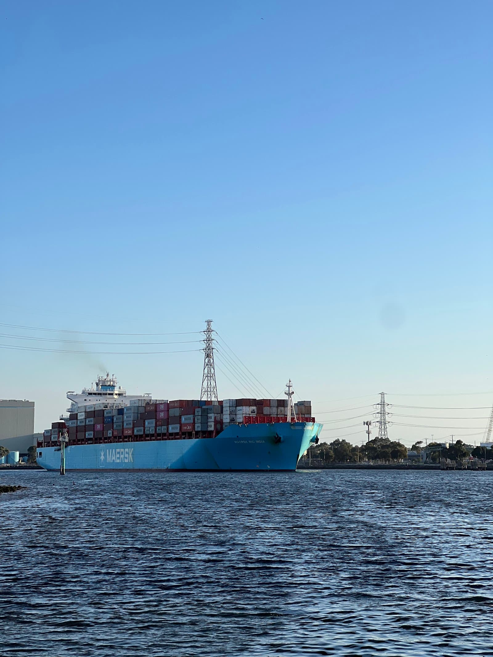 Lorimer St Beach — Port Melbourne, Melbourne