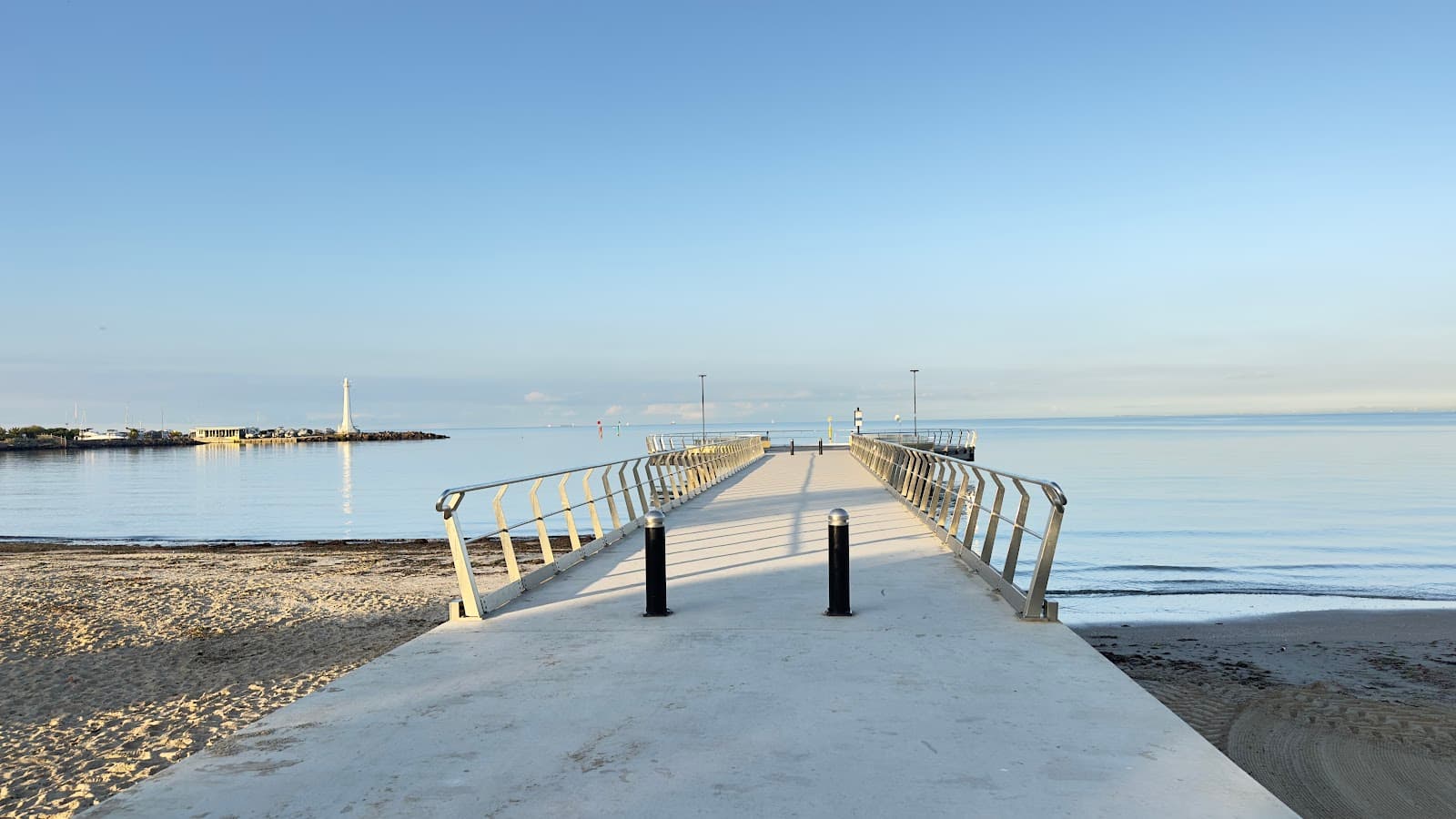 Shakespeare Grove Platform — St Kilda, Melbourne