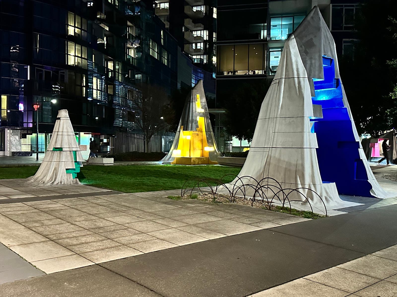 Newquay Promenade — Docklands, Melbourne
