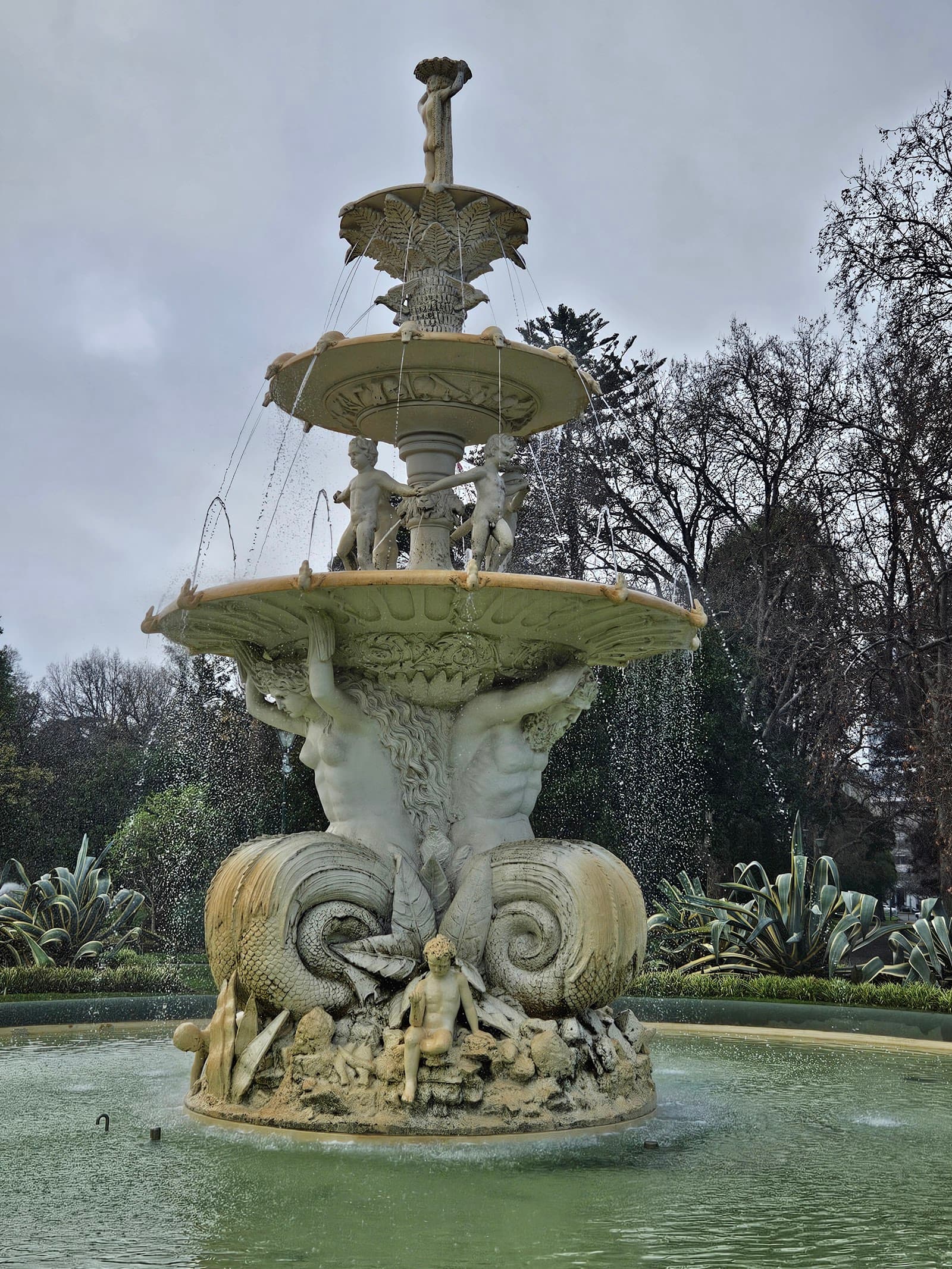 Hochgurtel Fountain — Carlton, Melbourne