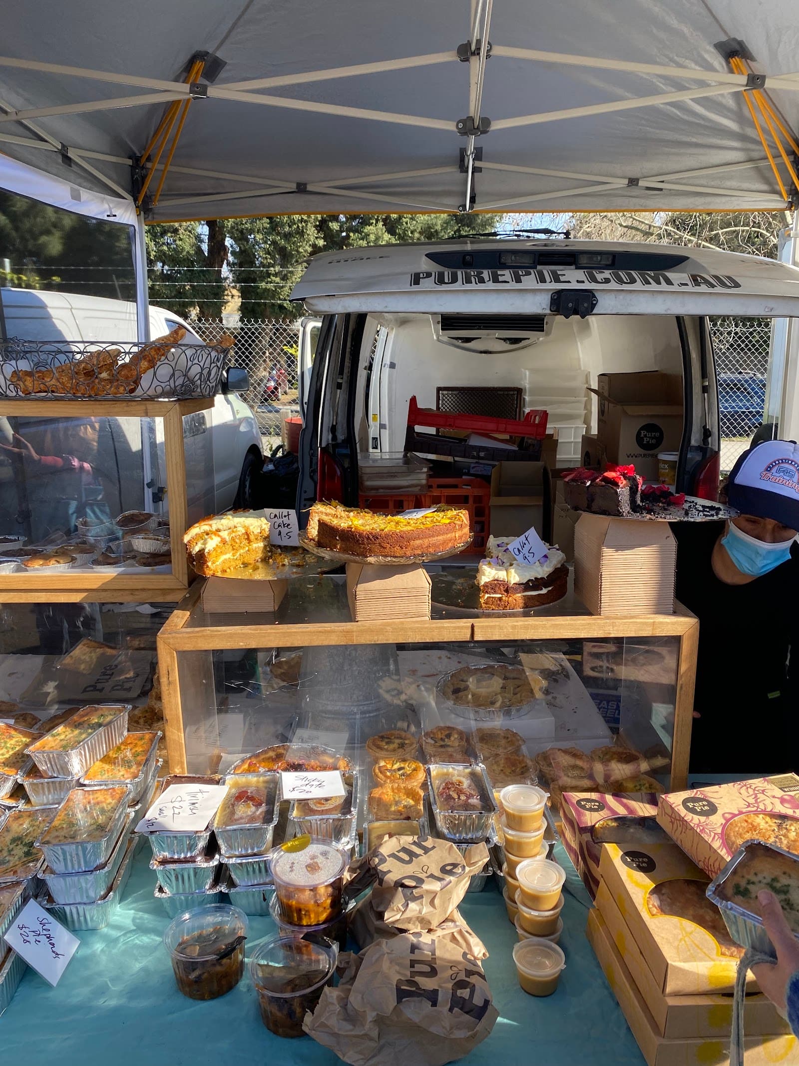 Alphington Farmers Market — Alphington, Melbourne