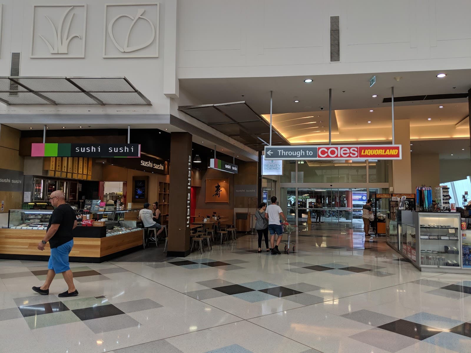 Victoria Gardens Shopping Centre — Richmond, Melbourne