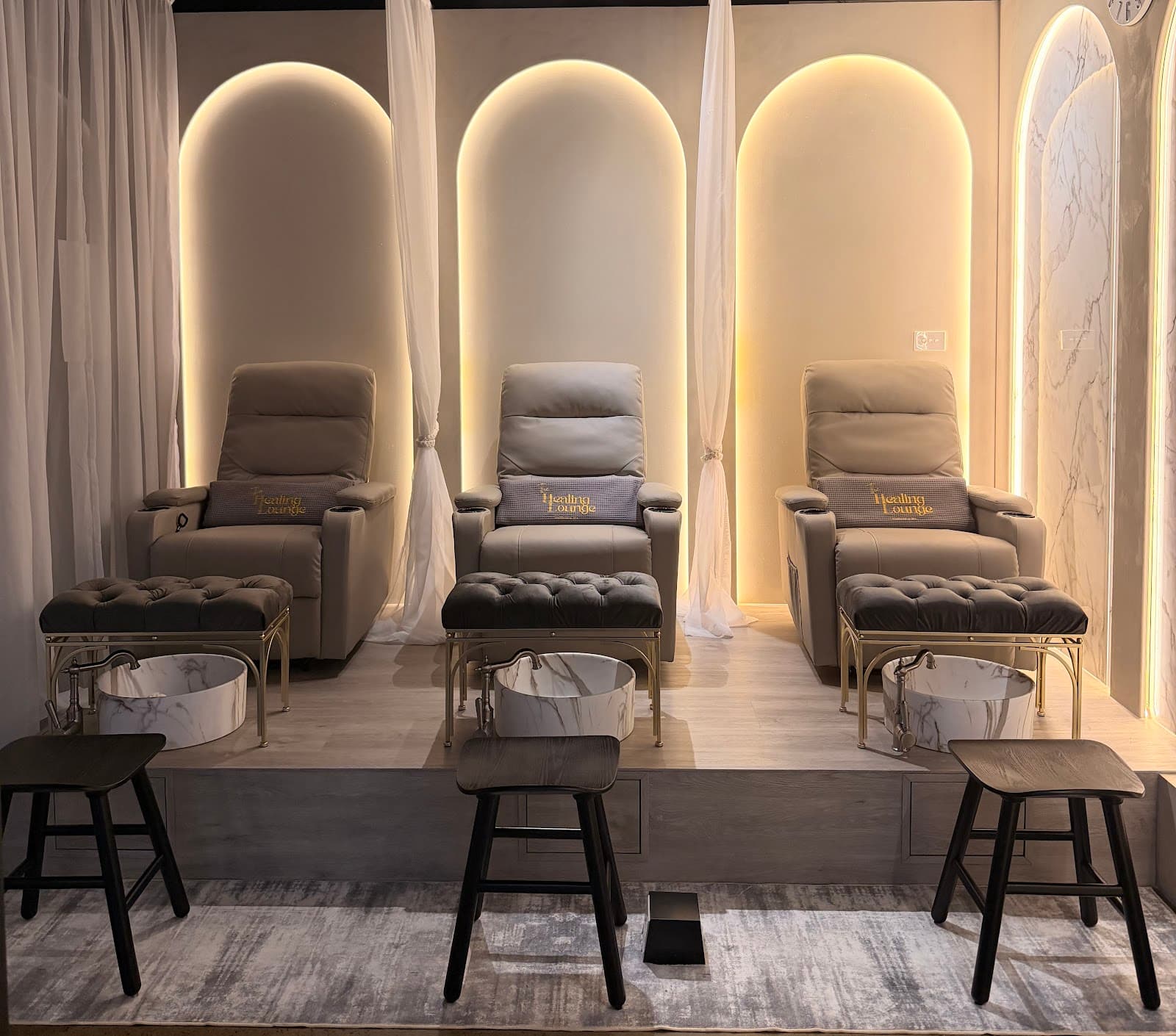 The Healing Lounge Massage and Spa — St Kilda, Melbourne