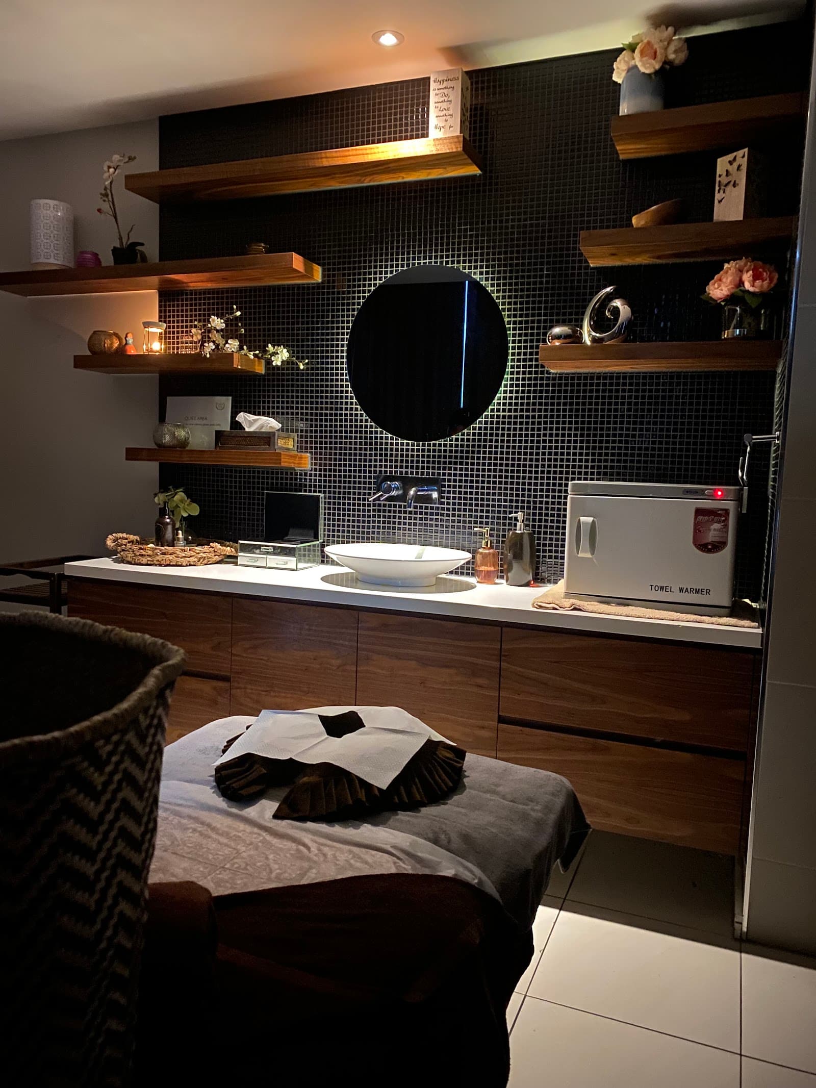 Laurel Beauty and Spa — Footscray, Melbourne