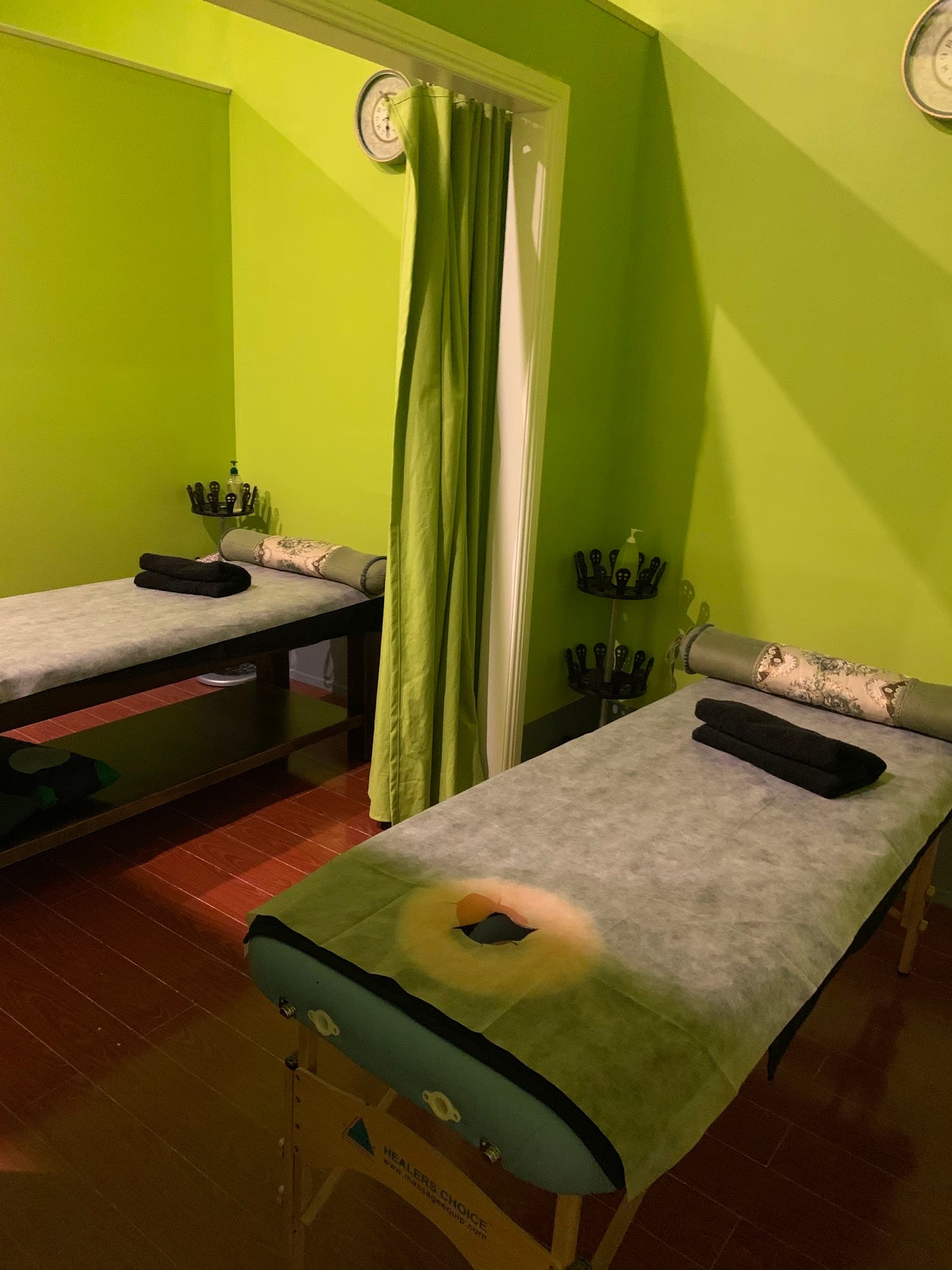 Holistic Remedial Massage — Hawthorn, Melbourne
