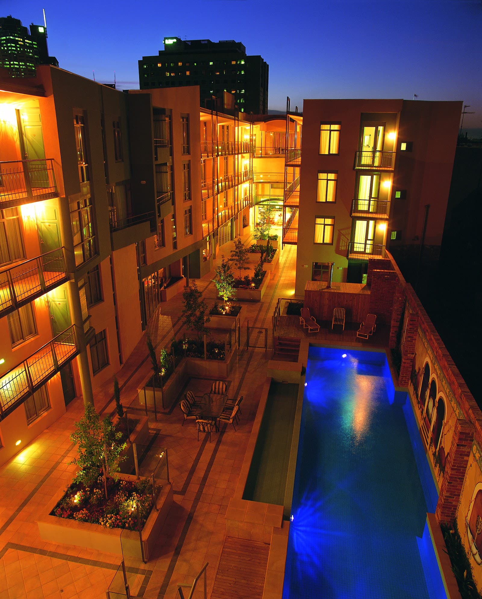 Melbourne Metropole Central Apartment Hotel — Brunswick, Melbourne