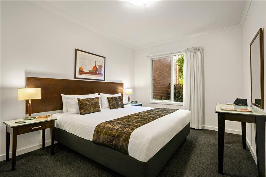 Comfort Apartments Royal Gardens — Fitzroy, Melbourne
