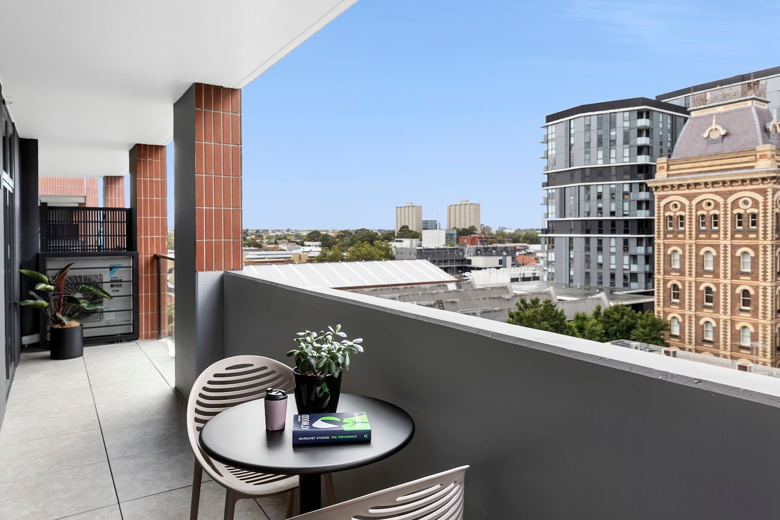 Quest Collingwood — Hawthorn, Melbourne