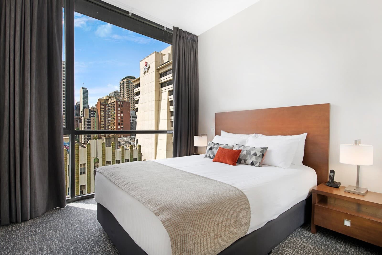 Melbourne CBD Central Apartment Hotel — Melbourne