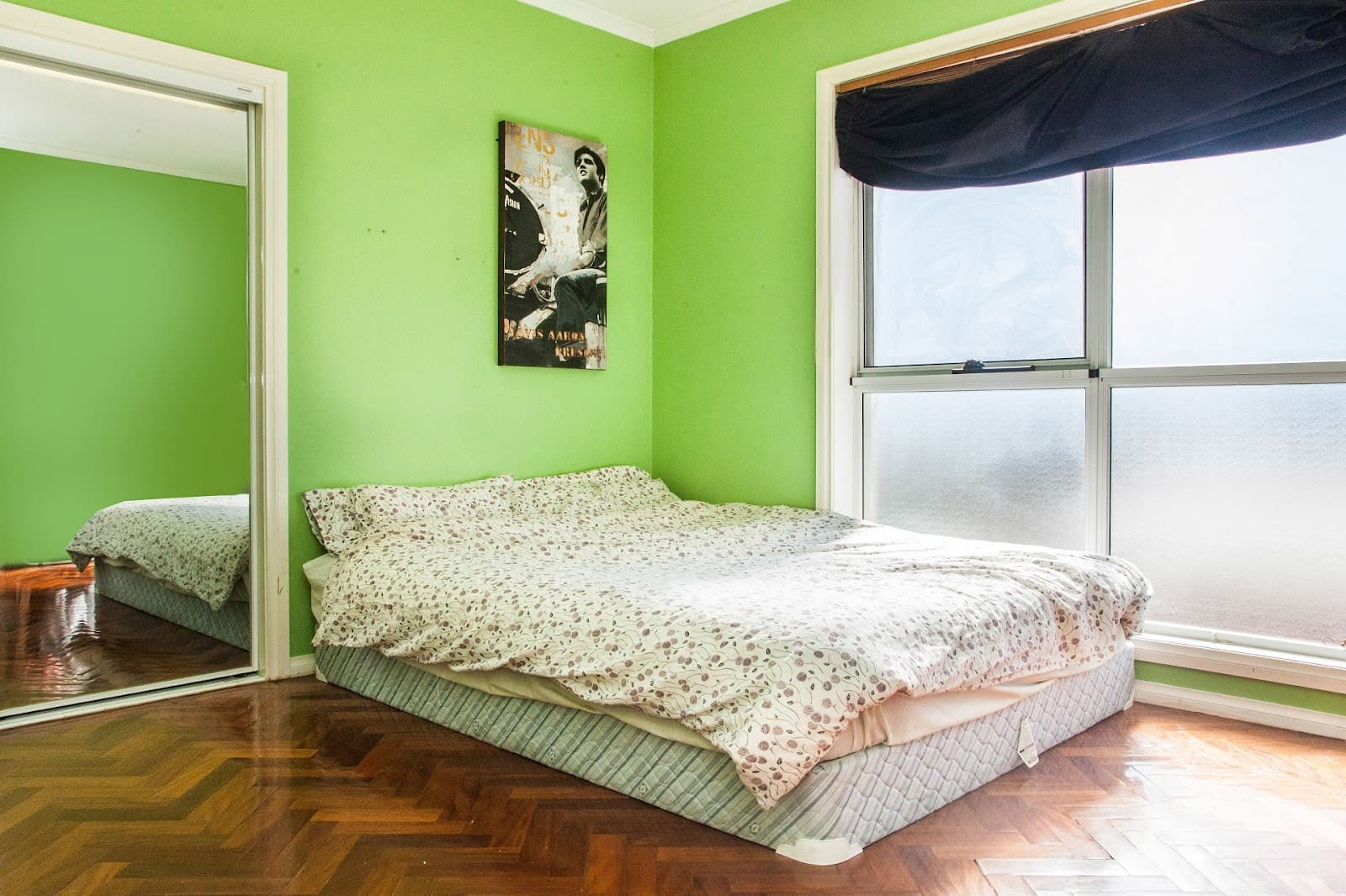 Abbotsford Private Rooms & Pods @ 15 Charles Homestay — Abbotsford, Melbourne