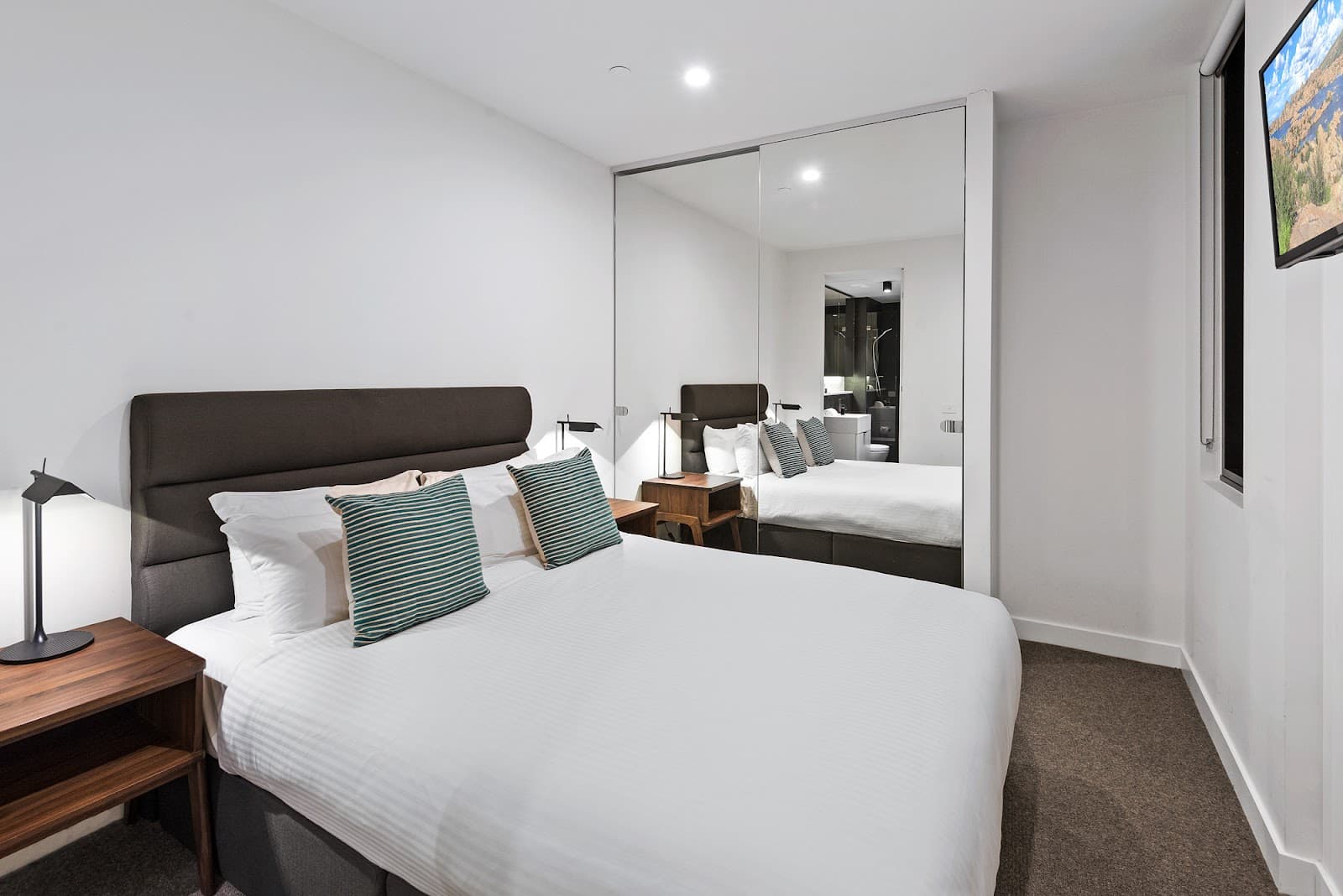 District Apartment Hotels South Yarra — South Yarra, Melbourne