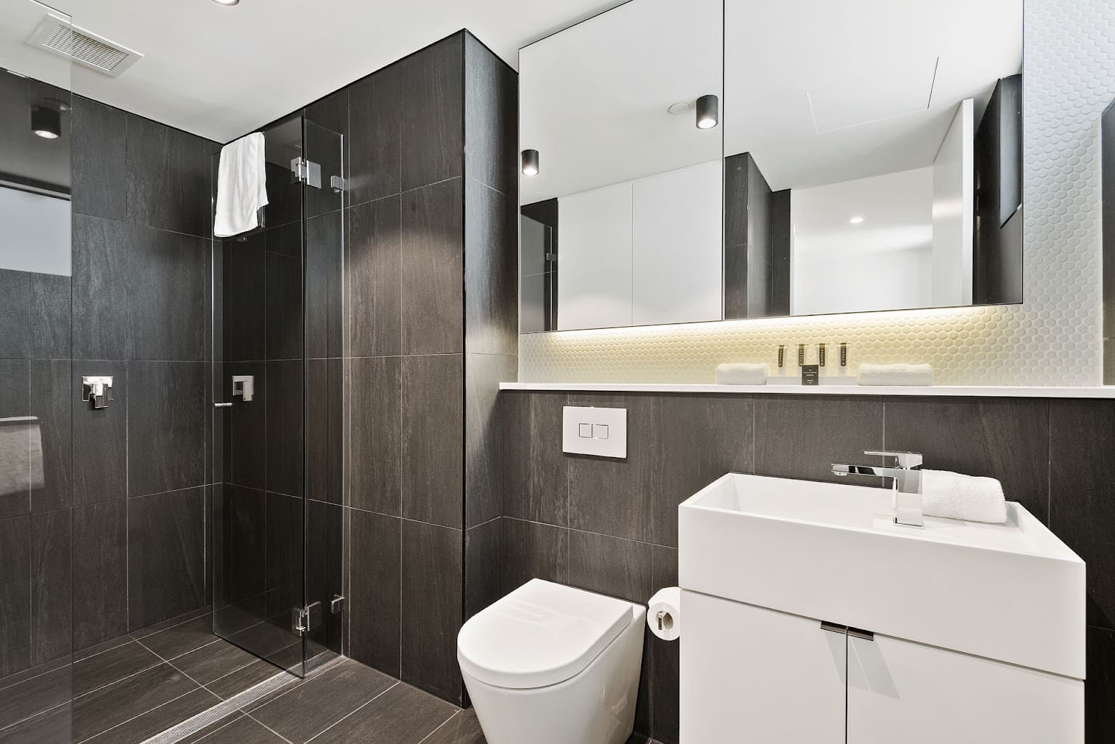 District Apartment Hotels South Yarra — South Yarra, Melbourne