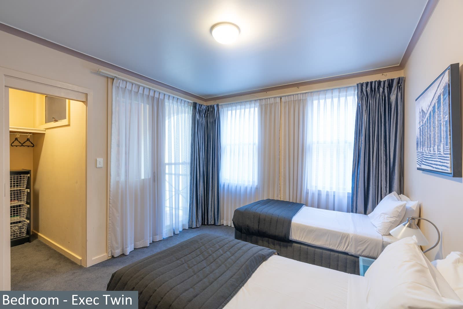 Clocktower Apartment Hotel Melbourne — Carlton, Melbourne