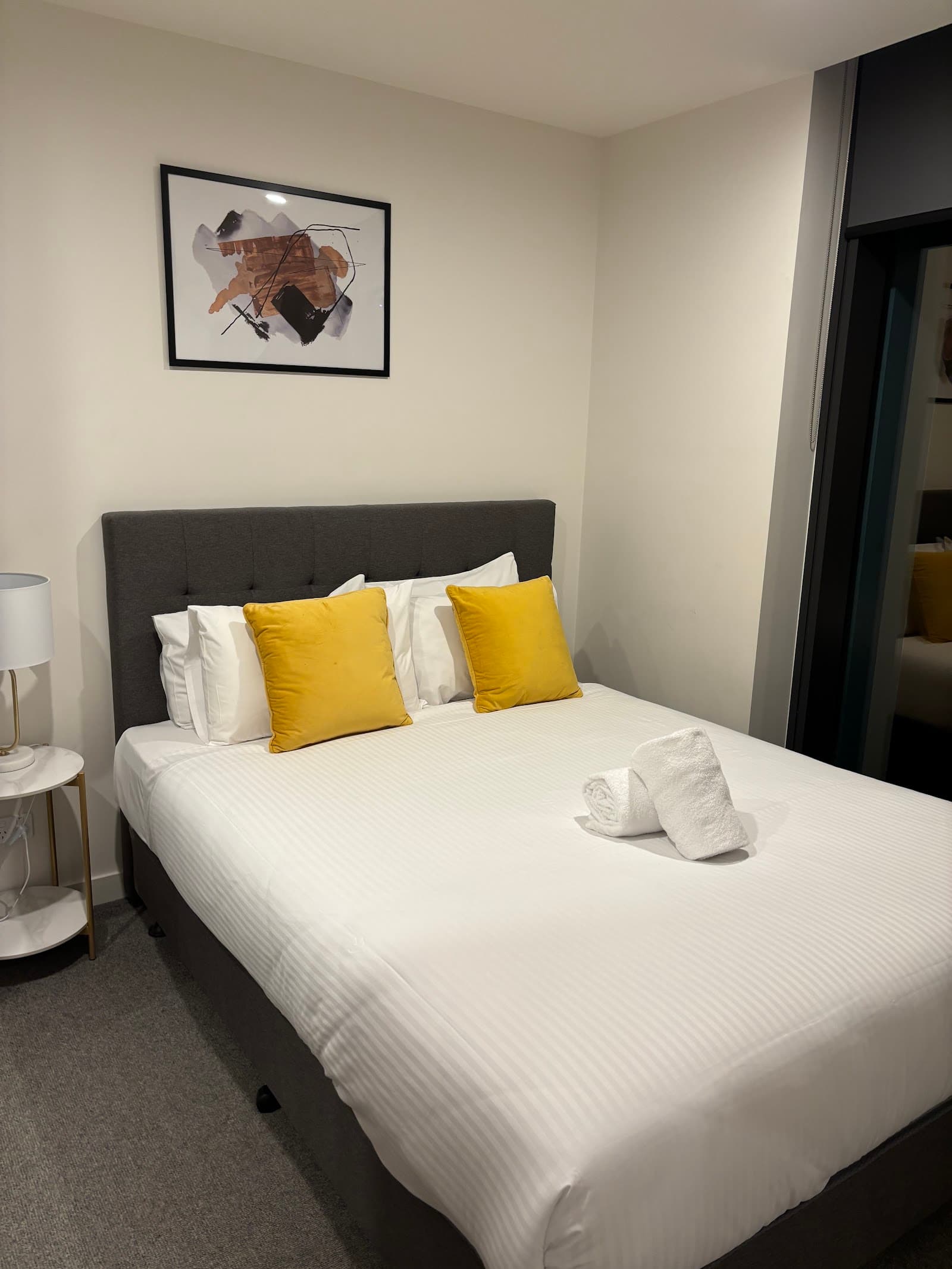 Lumina Suites — West Melbourne, Melbourne