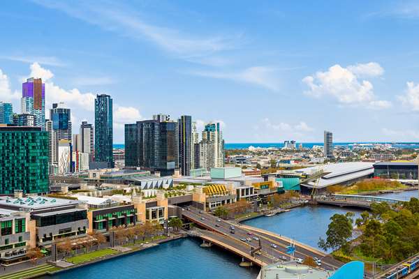 Clarion Suites Gateway — Southbank, Melbourne