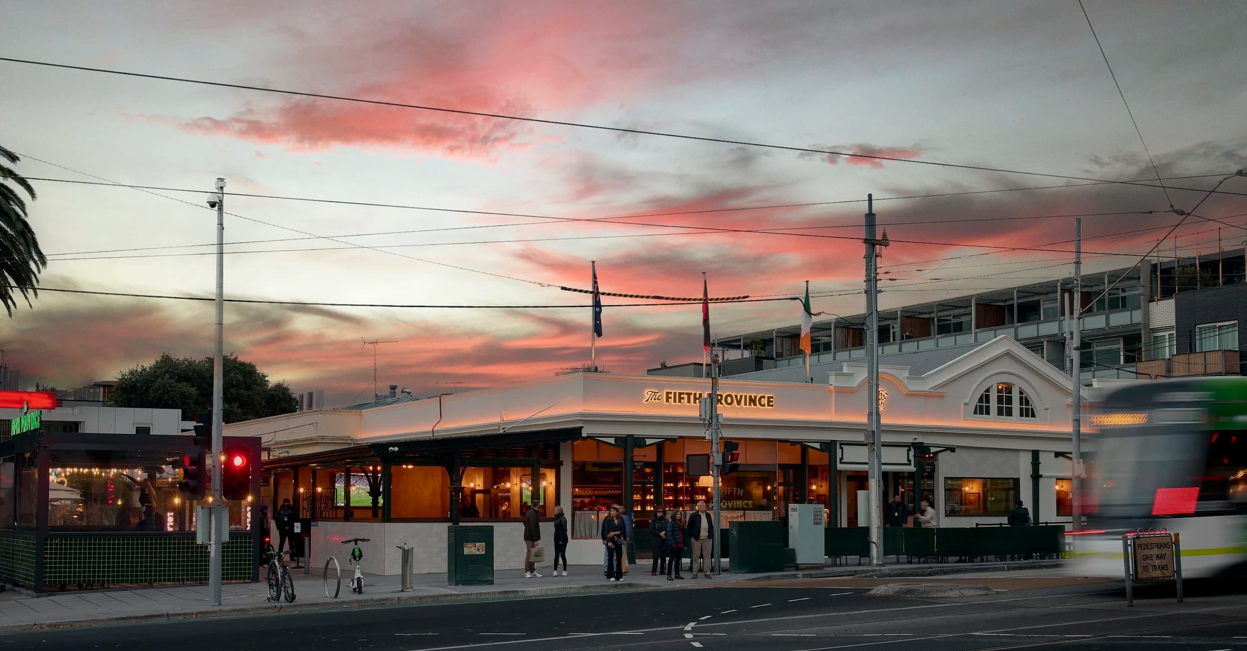 The Fifth Province Irish Bar & Restaurant