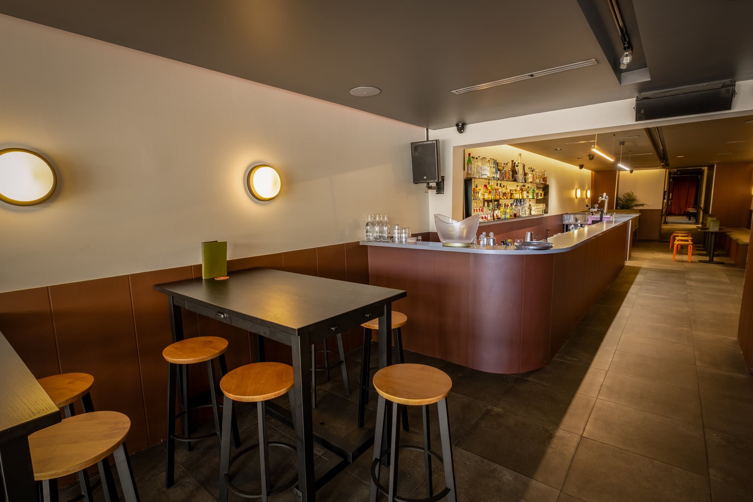 Bar Blanco