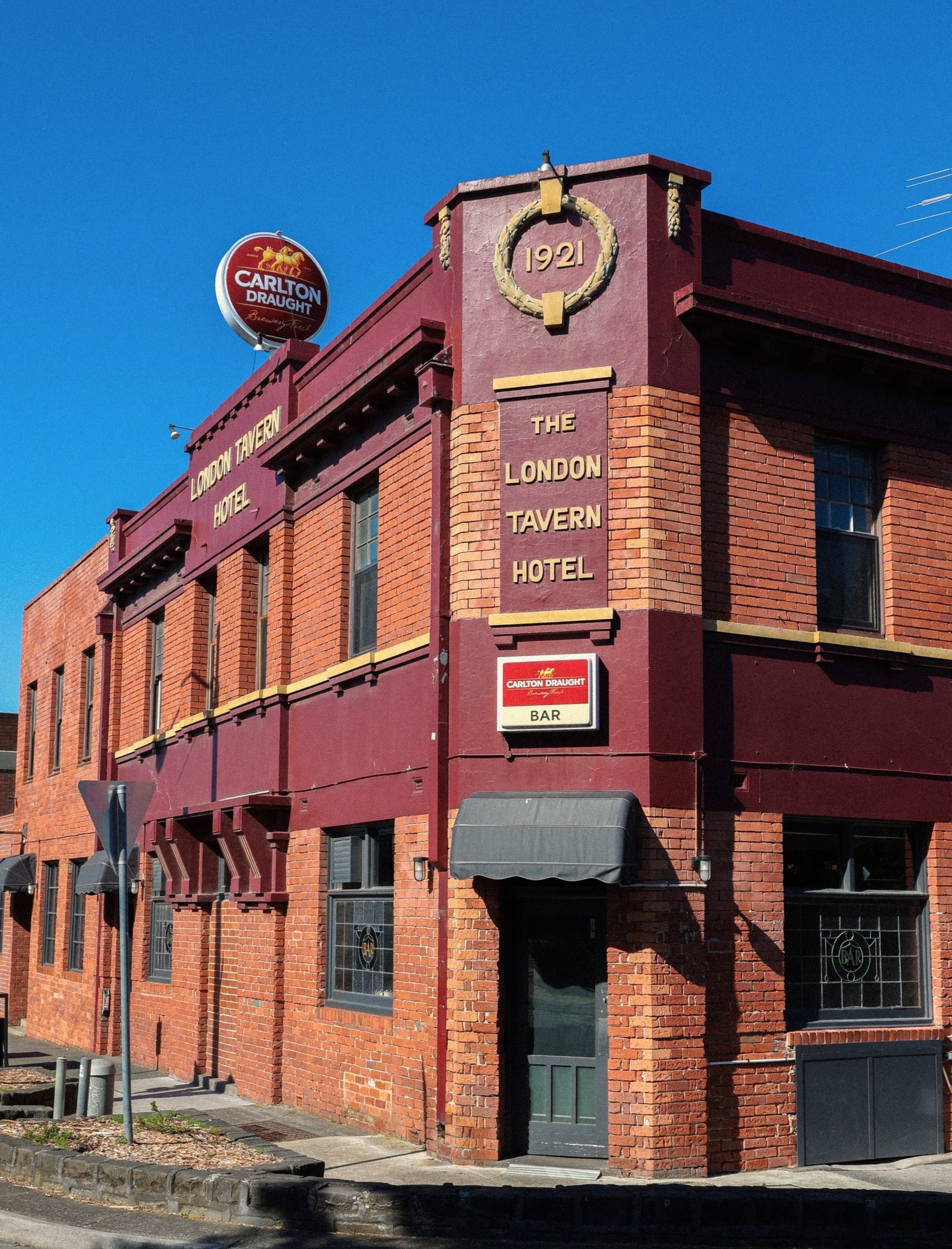 London Tavern Hotel